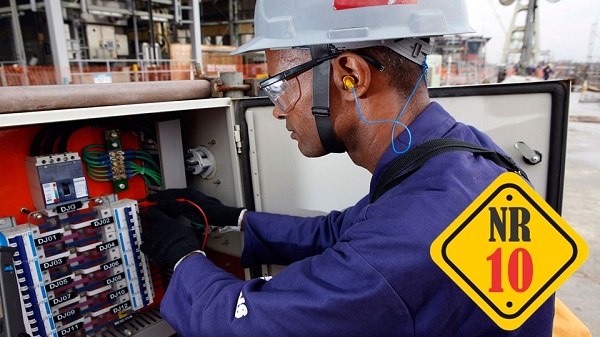 Aumenta a Demanda por Profissionais Qualificados em NR 10: Segurança e Conformidade Elétrica